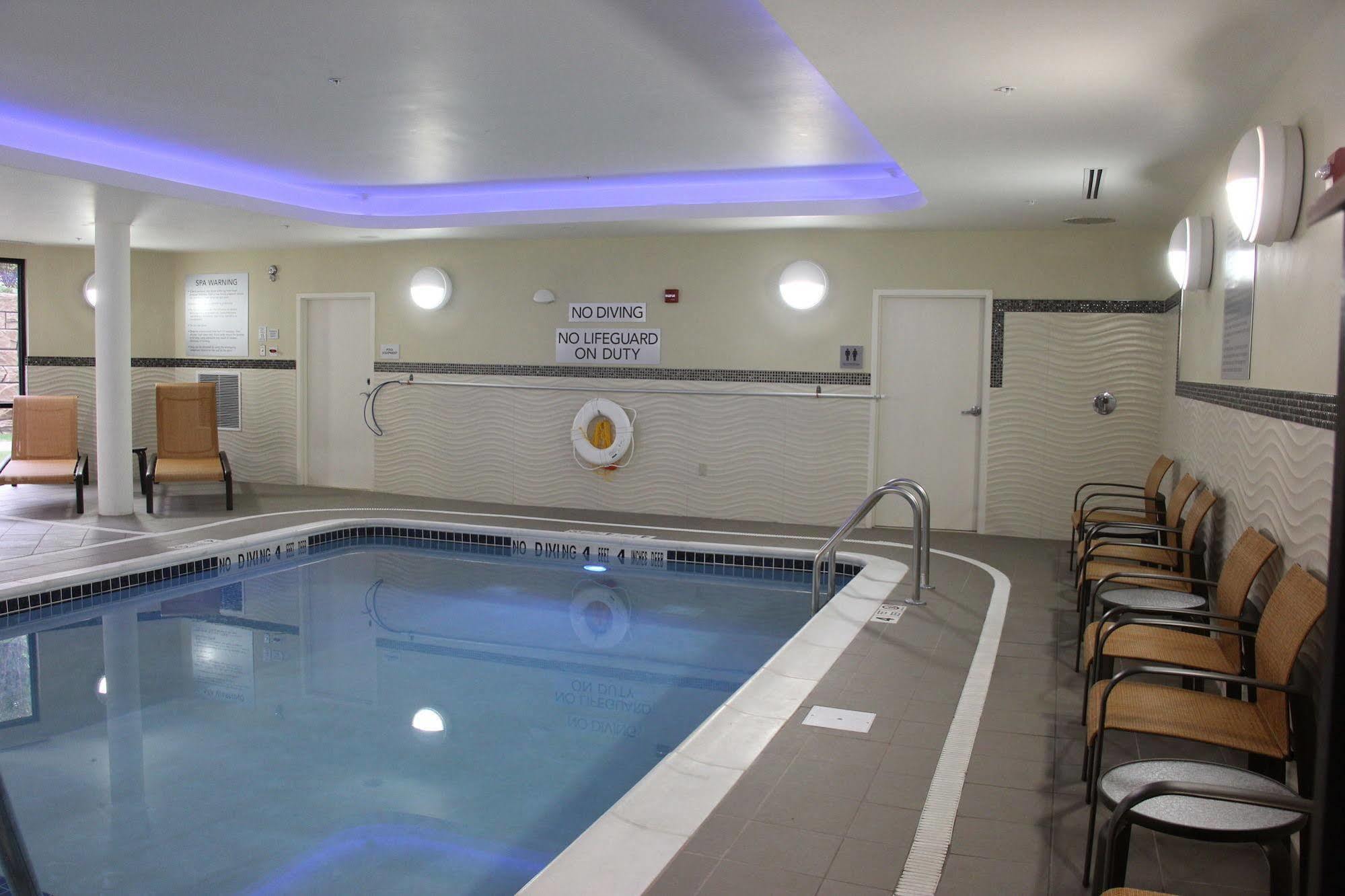 Hotel Courtyard By Marriott Oneonta Exterior foto